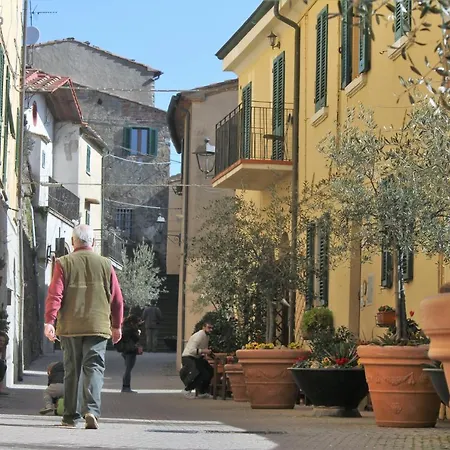 度假居 Toscana Tour - Buon Risveglio With Aircon, Fenced Garden *